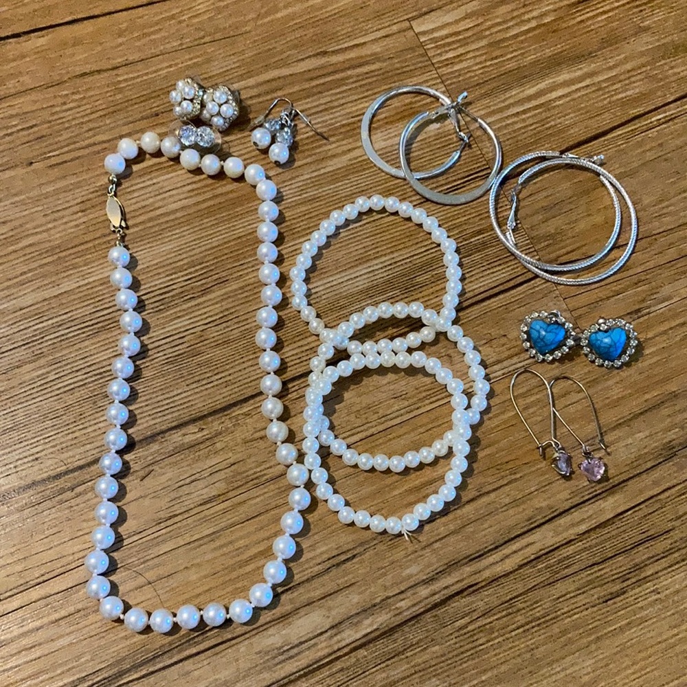 Pearl Necklace, Pearl Bracelets, & Earrings